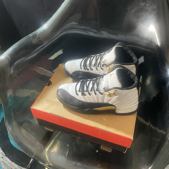 Jordan 12 taxi - Picture 2 of 5